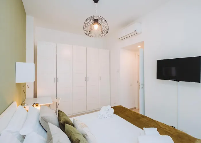 Ottoboni Apartment, 4 Persone, Balcone, Wi-fi, Stazione Tiburtina רומא